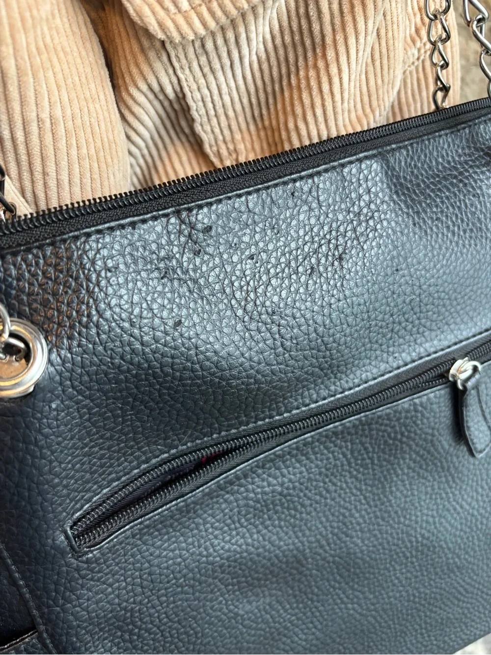 Stone Mountain Accessories Black Pebbled Tote with Chain-Strap Accents